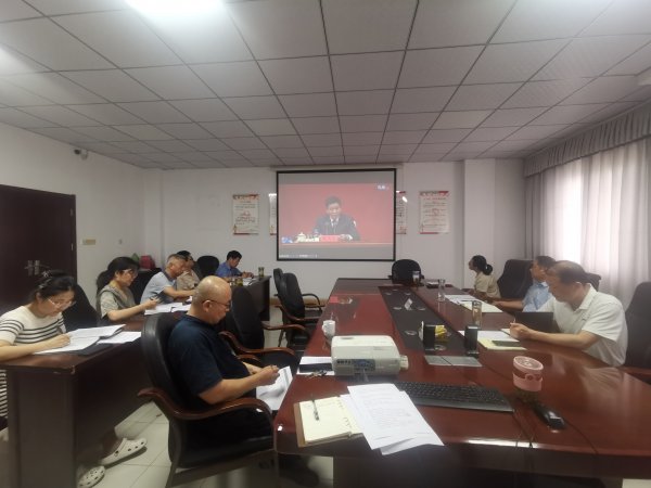 市委史志室組織學習貫徹黨的二十屆三中